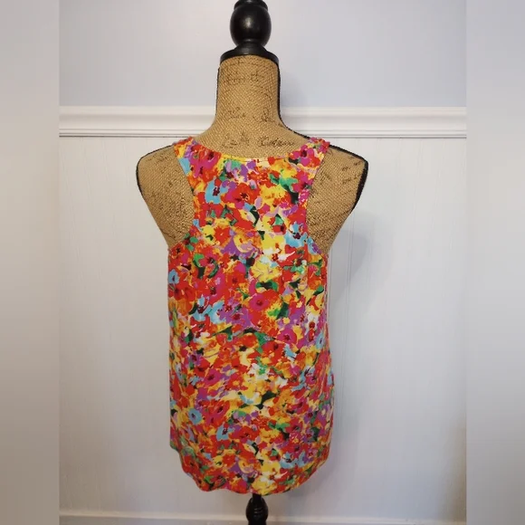 CAbi Luisa Floral Tank Style #5045 Size Medium EUC - Picture 3 of 9